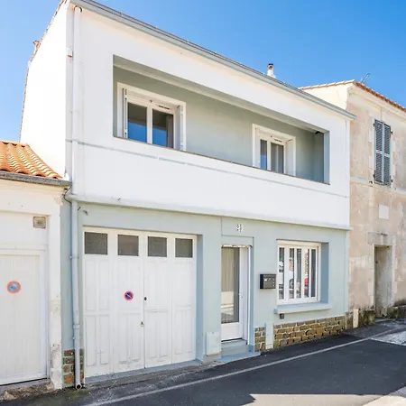 펜션 La Vigie, Maison 3 *